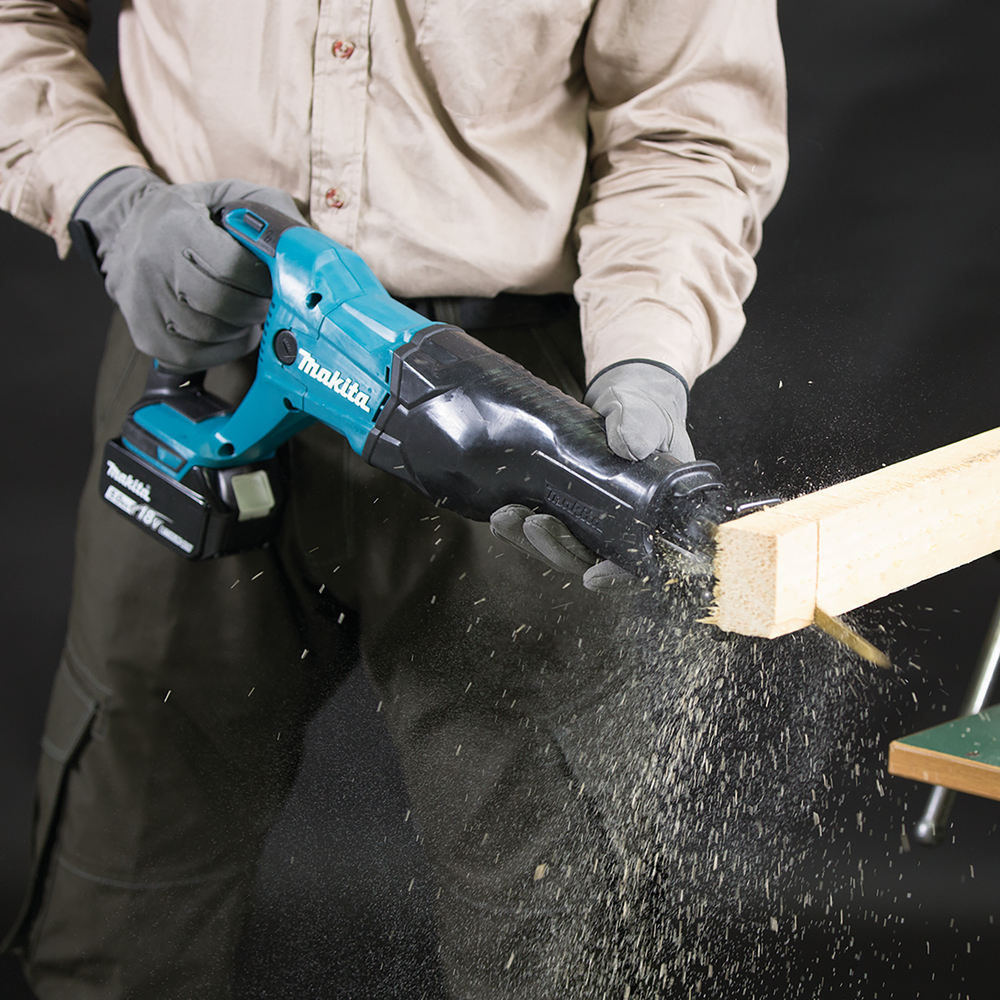 thumbnail image 2 of Carbon Brushes For Makita DJR186 Reciprocating Saw – Unbranded, EAN 9507441218137 2 of 6